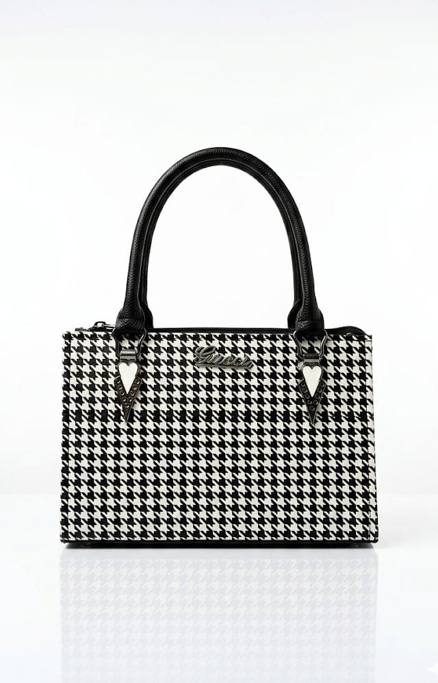 Classic  Chic Vouge