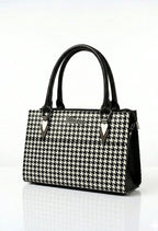 Classic  Chic Vouge
